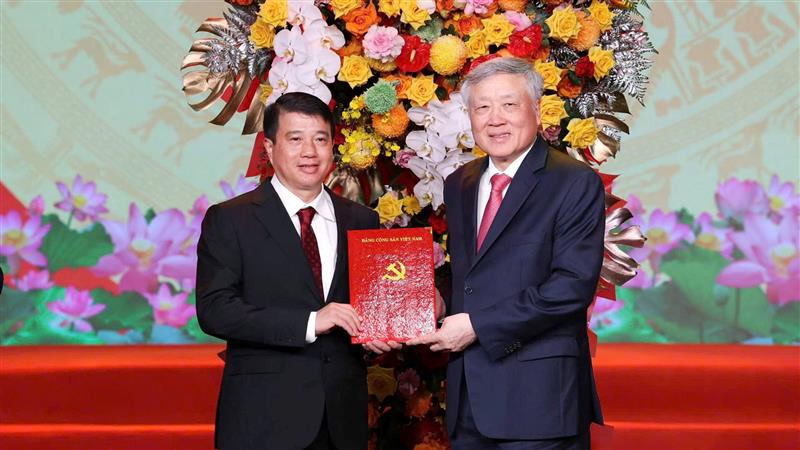 Đồng chí Y Thanh Hà Niê Kđăm - Ủy viên Ban Chấp hành Trung ương Đảng, Bí thư Tỉnh uỷ Lâm Đồng (cũ) giữ chức Bí thư Tỉnh uỷ Lâm Đồng nhiệm kỳ 2020 – 2025.