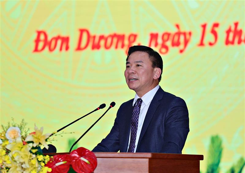 Đồng chí Đỗ Trọng Hưng, Phó Trưởng Ban Tổ chức Trung ương phát biểu các nội dung cần rút kinh nghiệm tại hội nghị