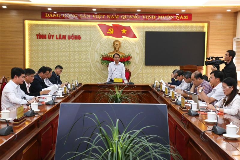 Phó Bí thư Thường trực Tỉnh ủy Lâm Đồng Đặng Hồng Sỹ chủ trì, làm việc với các cơ quan tham mưu, giúp việc Tỉnh ủy