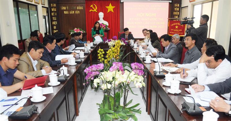 Các đại biểu tham dự hội nghị