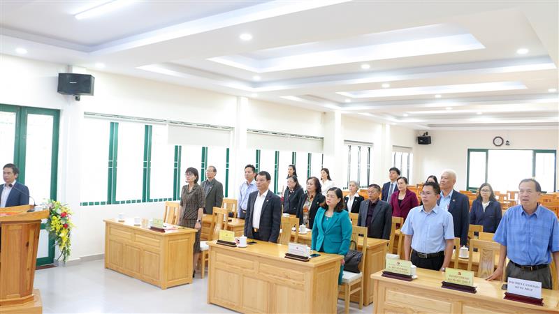 Các đại biểu tham dự lễ công bố quyết định thành lập Chi bộ cơ sở Đoàn Luật sư tỉnh Lâm Đồng