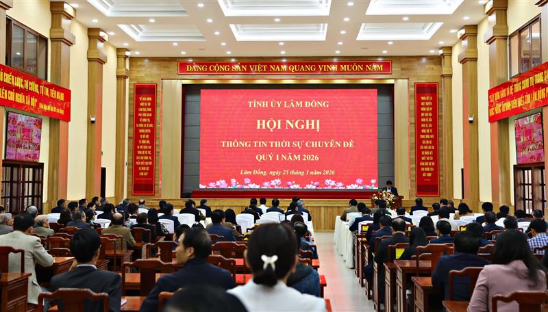 Quang cảnh Hội nghị thông tin thời sự chuyên đề quý I/2026 tại điểm cầu trực tiếp tại trụ sở Tỉnh ủy Lâm Đồng Quang cảnh Hội nghị thông tin thời sự chuyên đề quý I/2026 tại điểm cầu trực tiếp tại trụ sở Tỉnh ủy Lâm Đồng