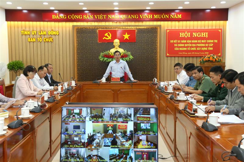 Quang cảnh hội nghị Quang cảnh hội nghị